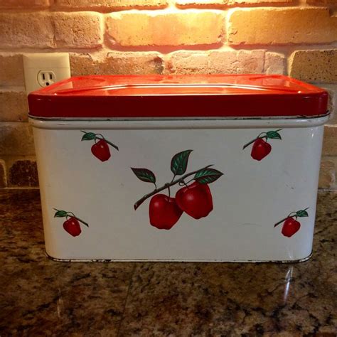 painting a metal bread box|antique breadbox makeover.